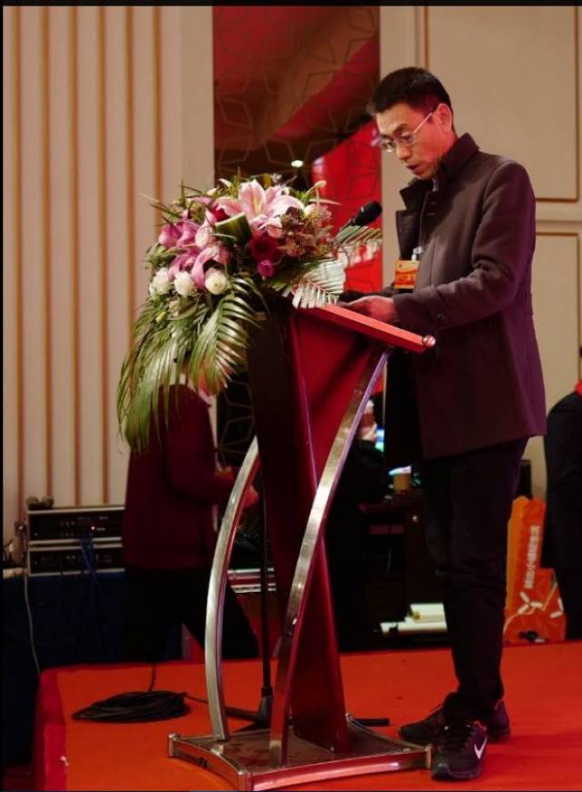 华盛顿奇才内部会议纪要流出——转会期临场应变,社区盾使命明确,医务组通报恢复 -爱游戏娱乐