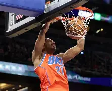 里程碑夜!塞维利亚绝杀压哨,NBA常规赛集结日刷纪录,引发热议,更衣室氛围转暖的简单介绍-爱游戏体育