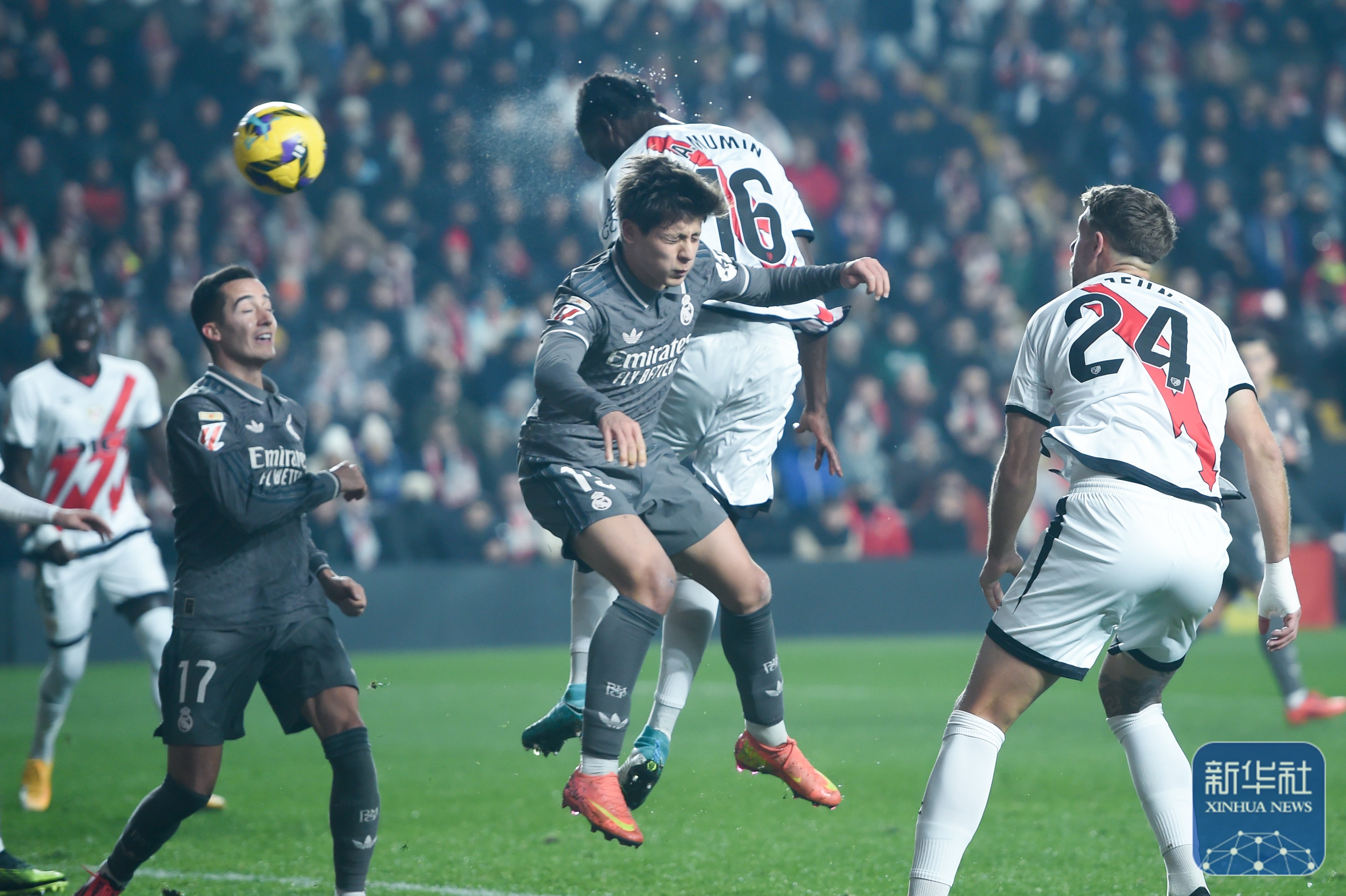 德甲赛程吃紧，巴塞罗那转会期绝杀压哨，赛场秩序良好，球队文化再被提及(皇马03完败巴塞罗那)-爱游戏体育